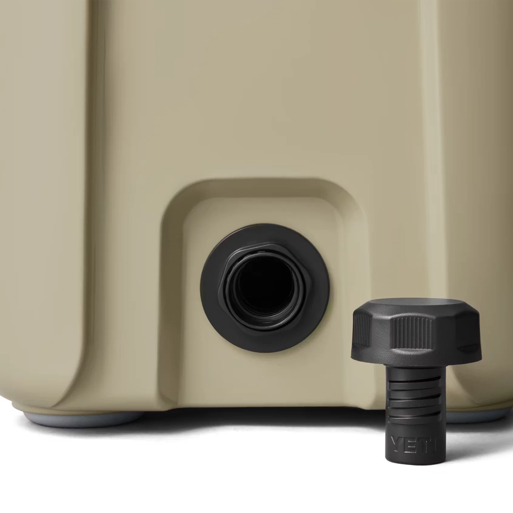 YETI Roadie 15 Hard Cooler - Image 7
